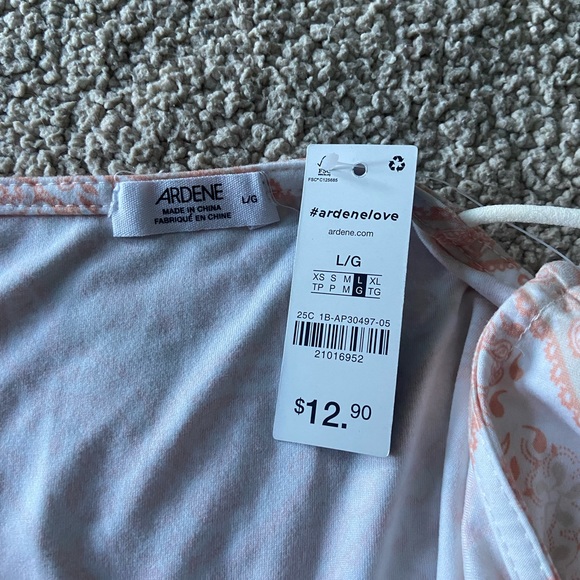 🔸 Ardene 🔸 handkerchief top - Picture 3 of 5